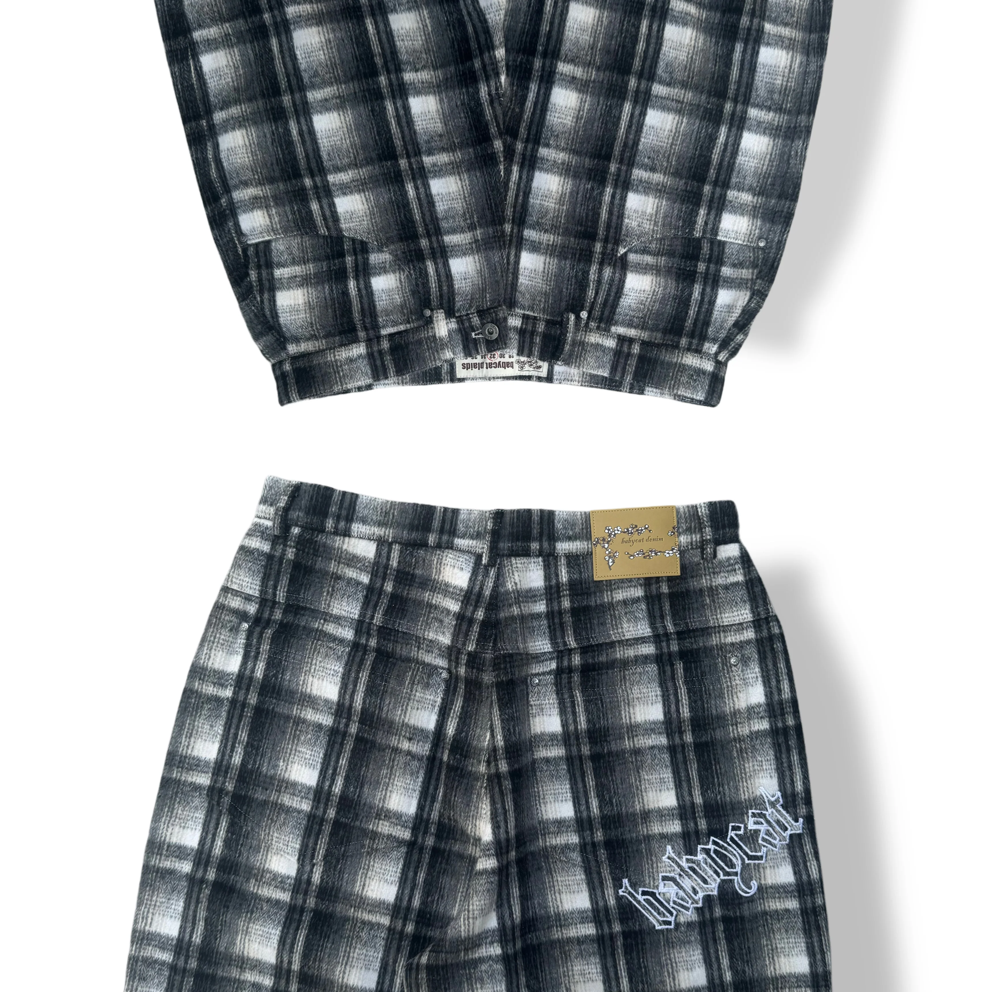 babycat plaids - navy - Image 3