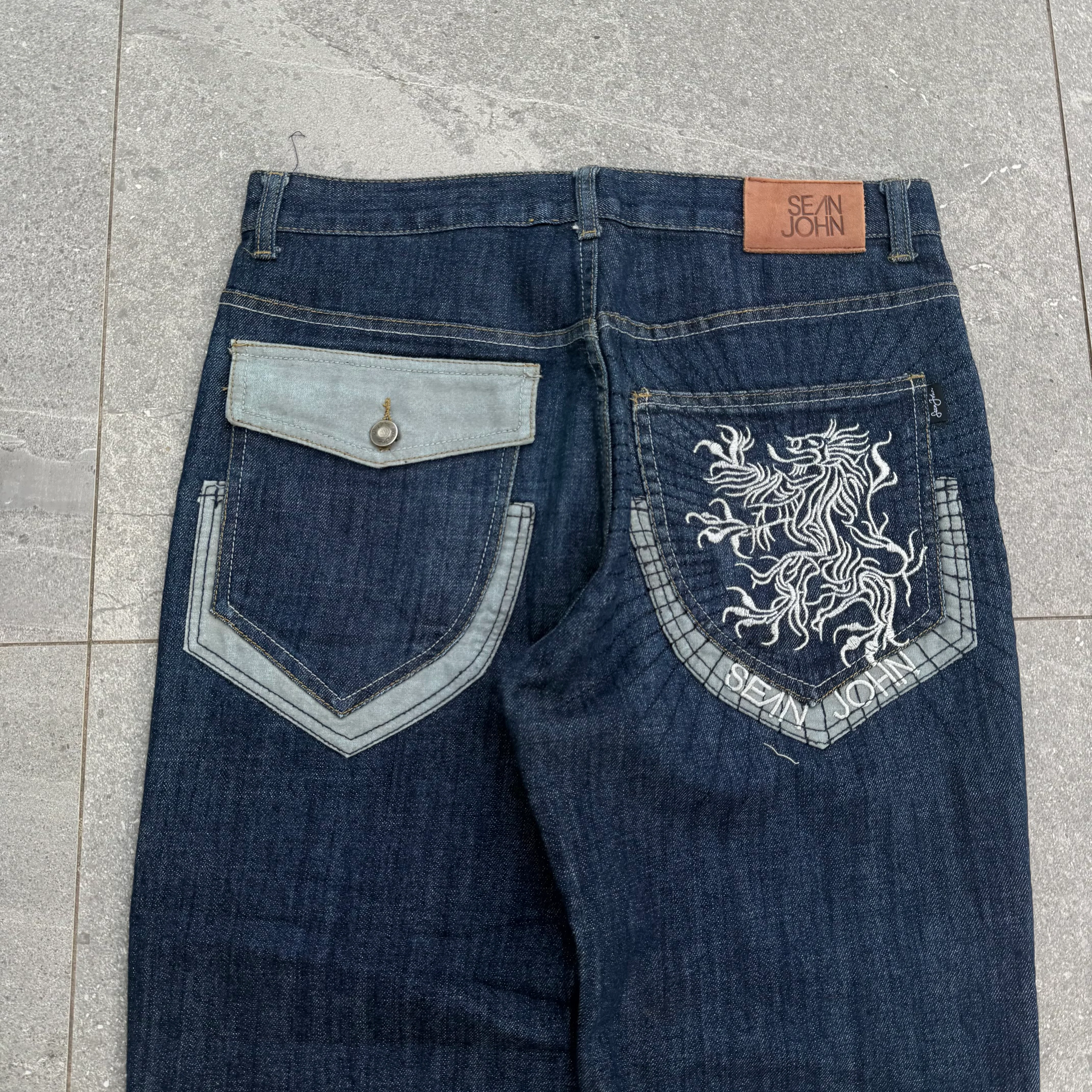 crazy sean john capris - 34x25” - Image 3