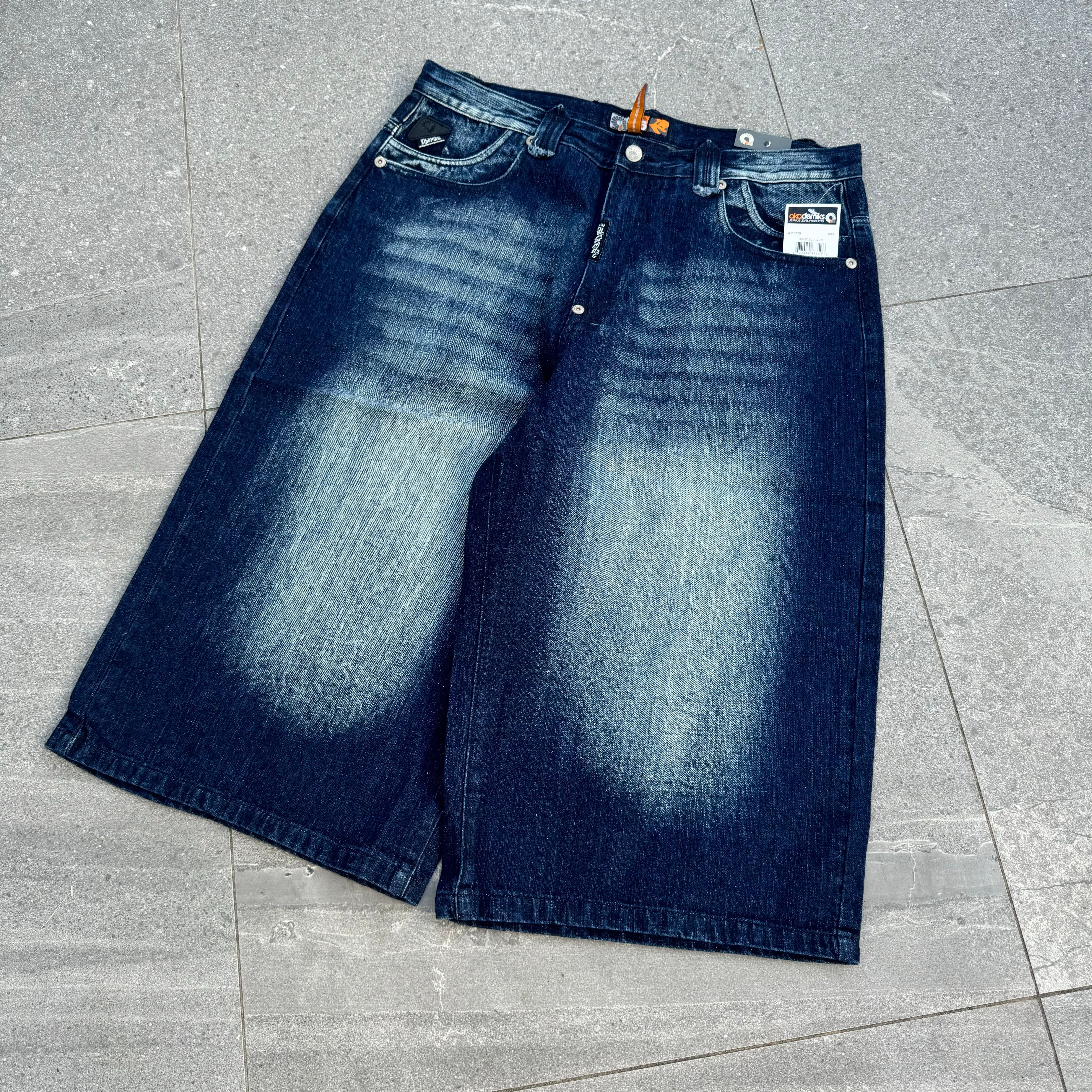 deadstock akademiks jorts - 36” - Image 3