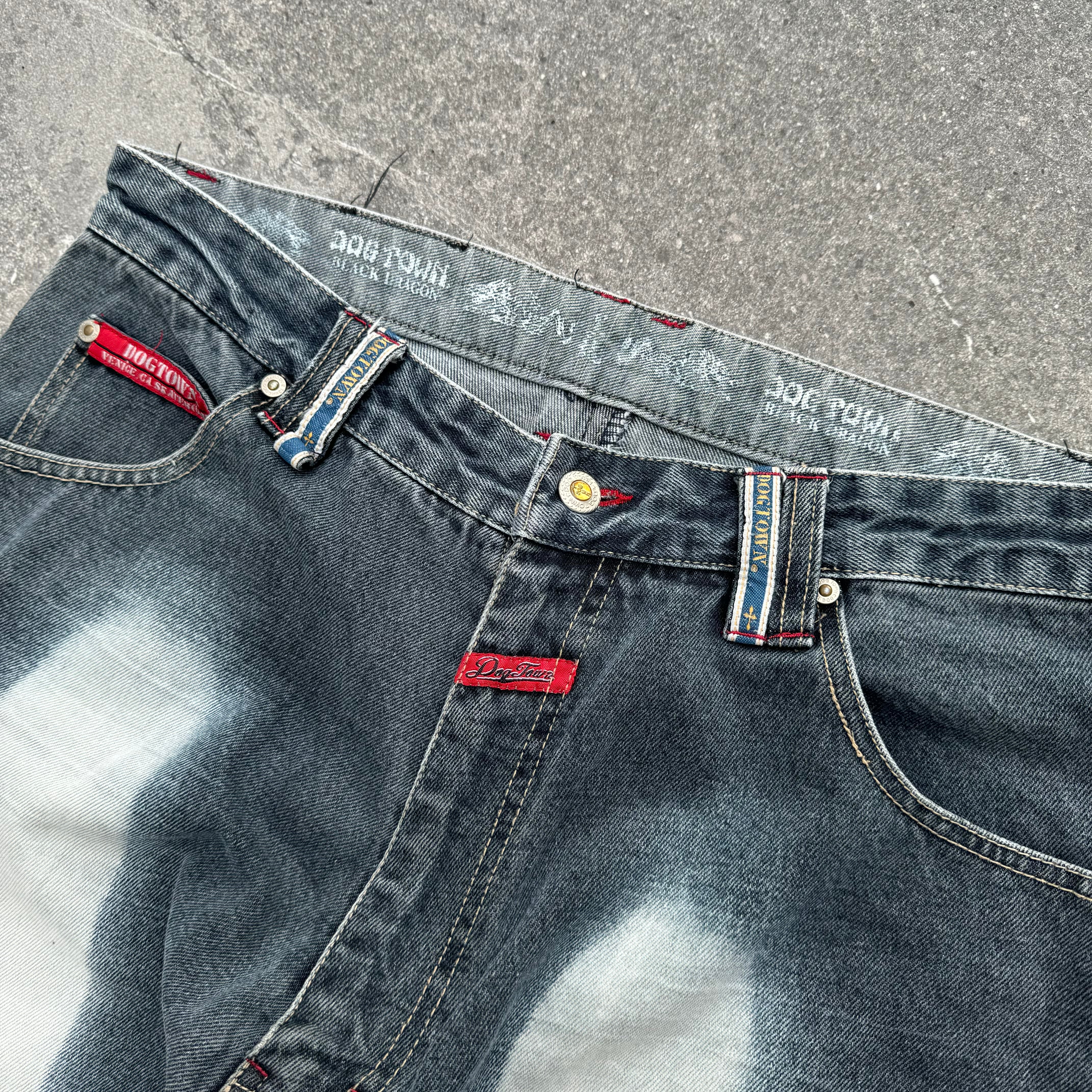 dogtown jeans - 32” - Image 4