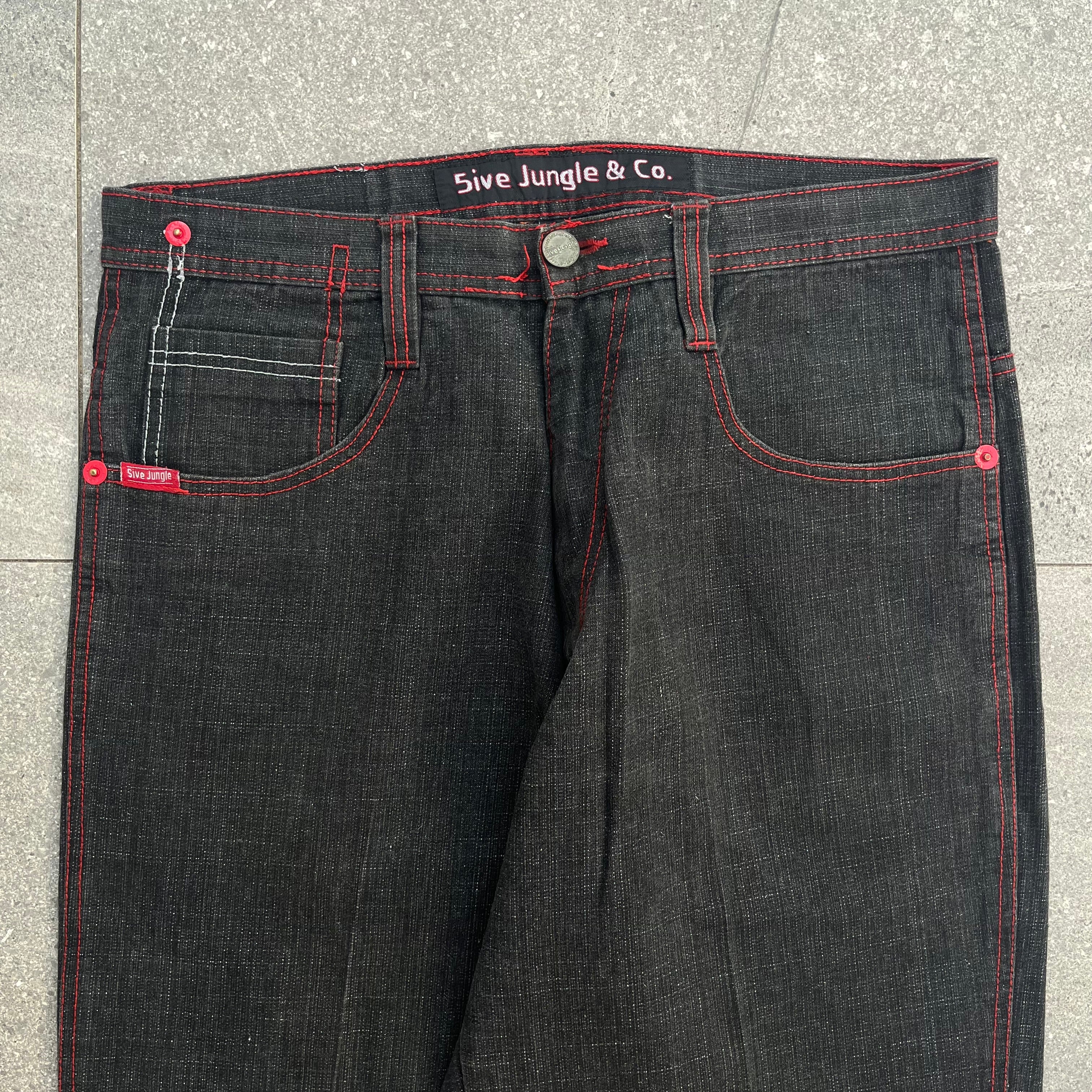 five jungle red stitched - 36x32” - Image 4