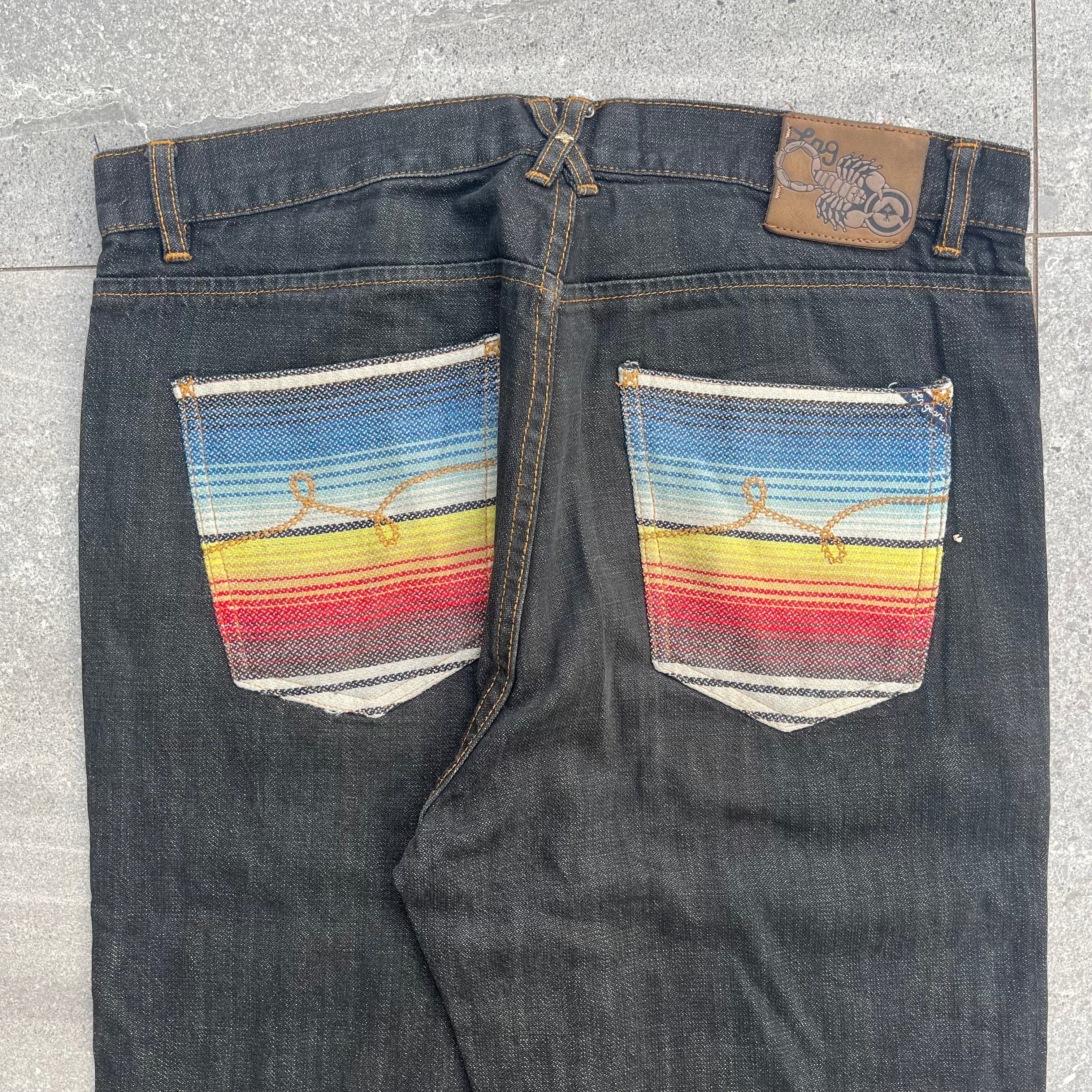 lng pocket hits - 36x33” - Image 3