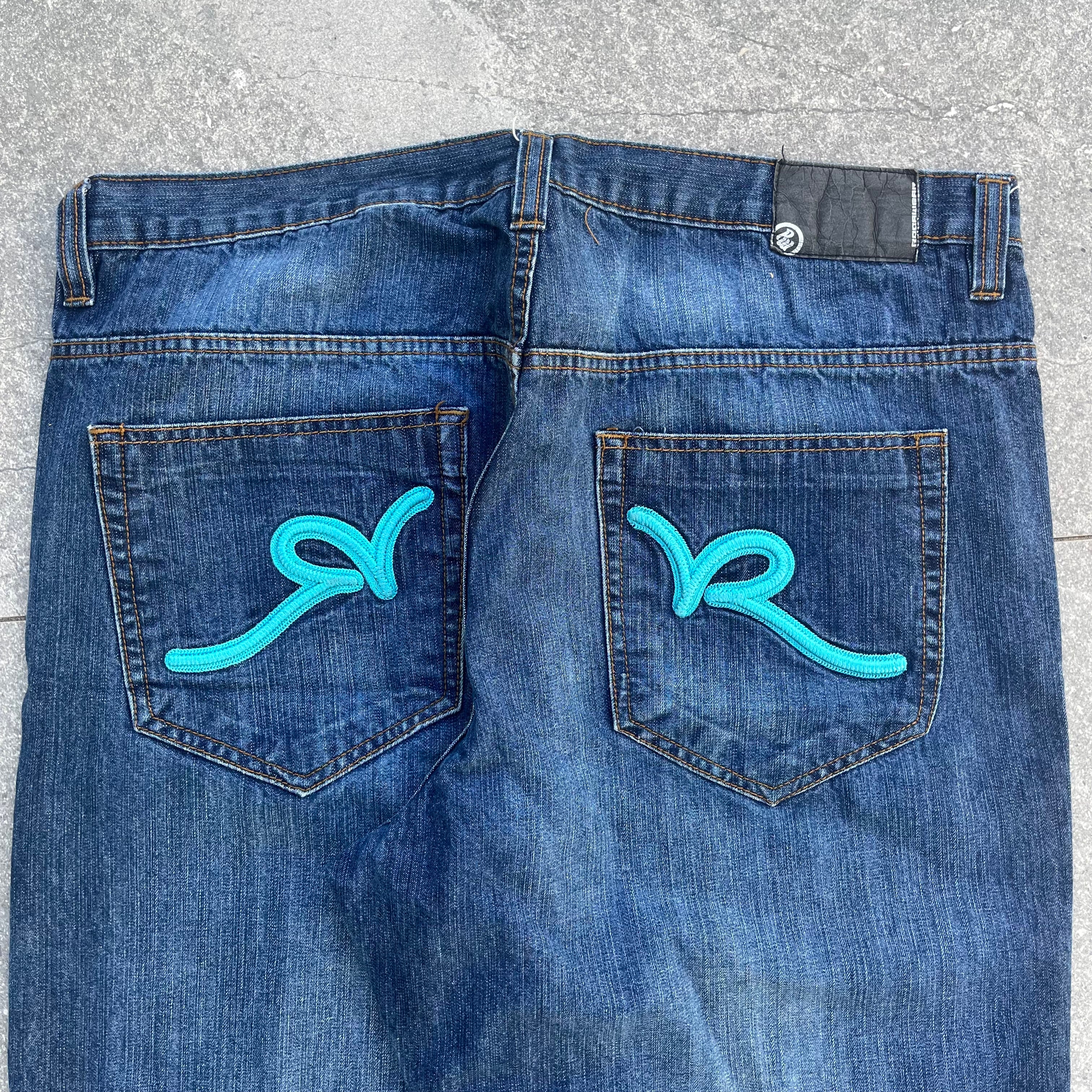 perfect rocawears - 38x34 - Image 3